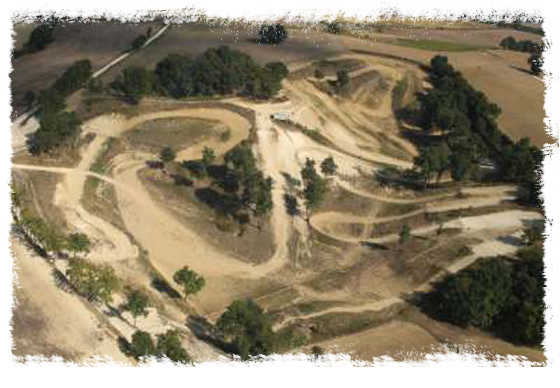 terrain moto cross caillavet